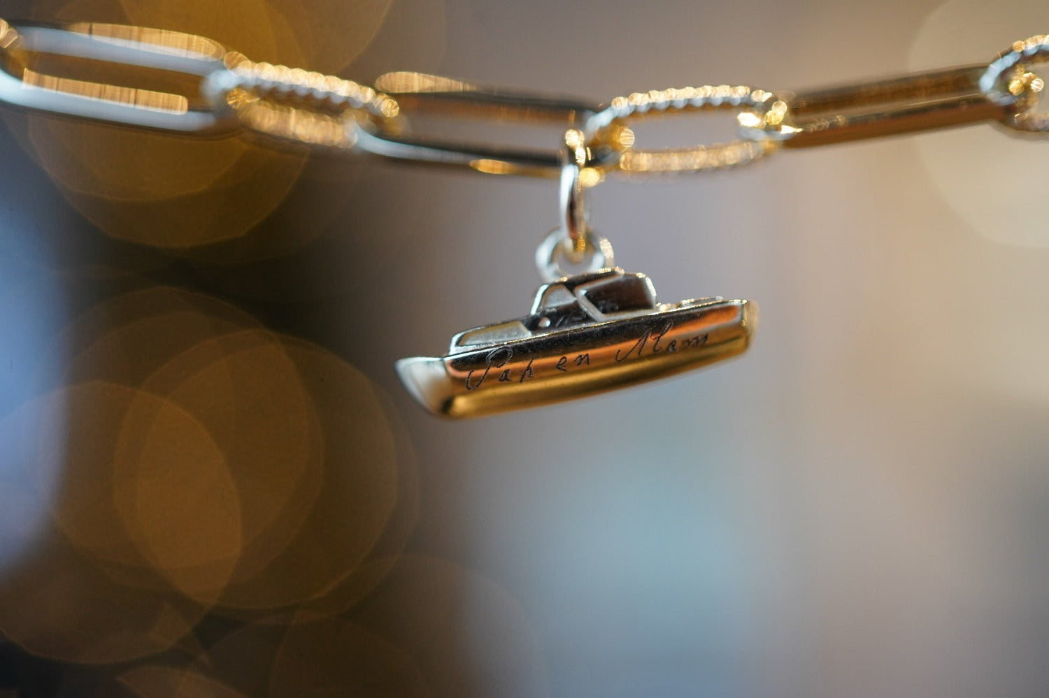 Één Pinchme Charms bootbedel voor de hele familie