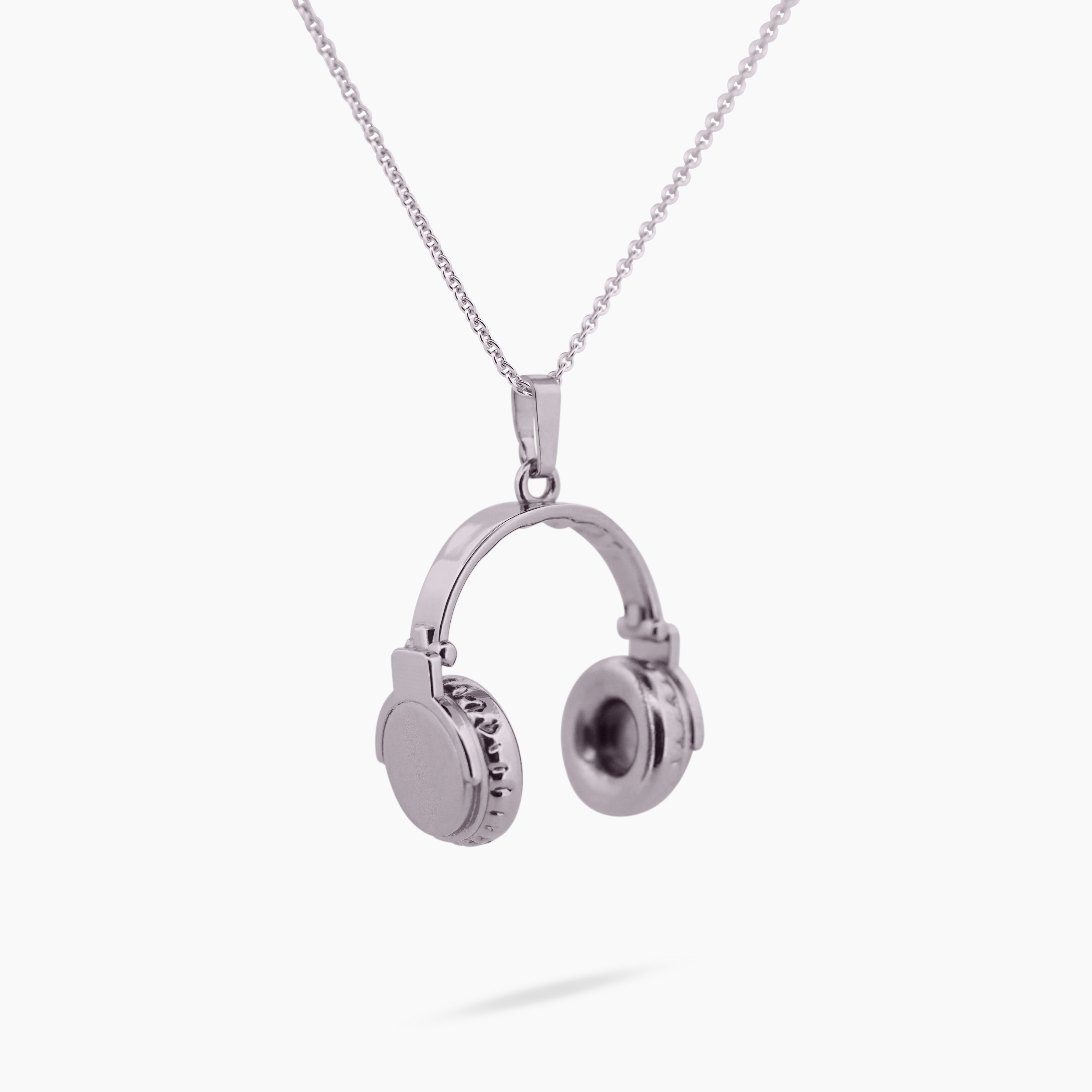 Zijaanzicht van de bedel – handgemaakt met krachtige, muzikale uitstraling