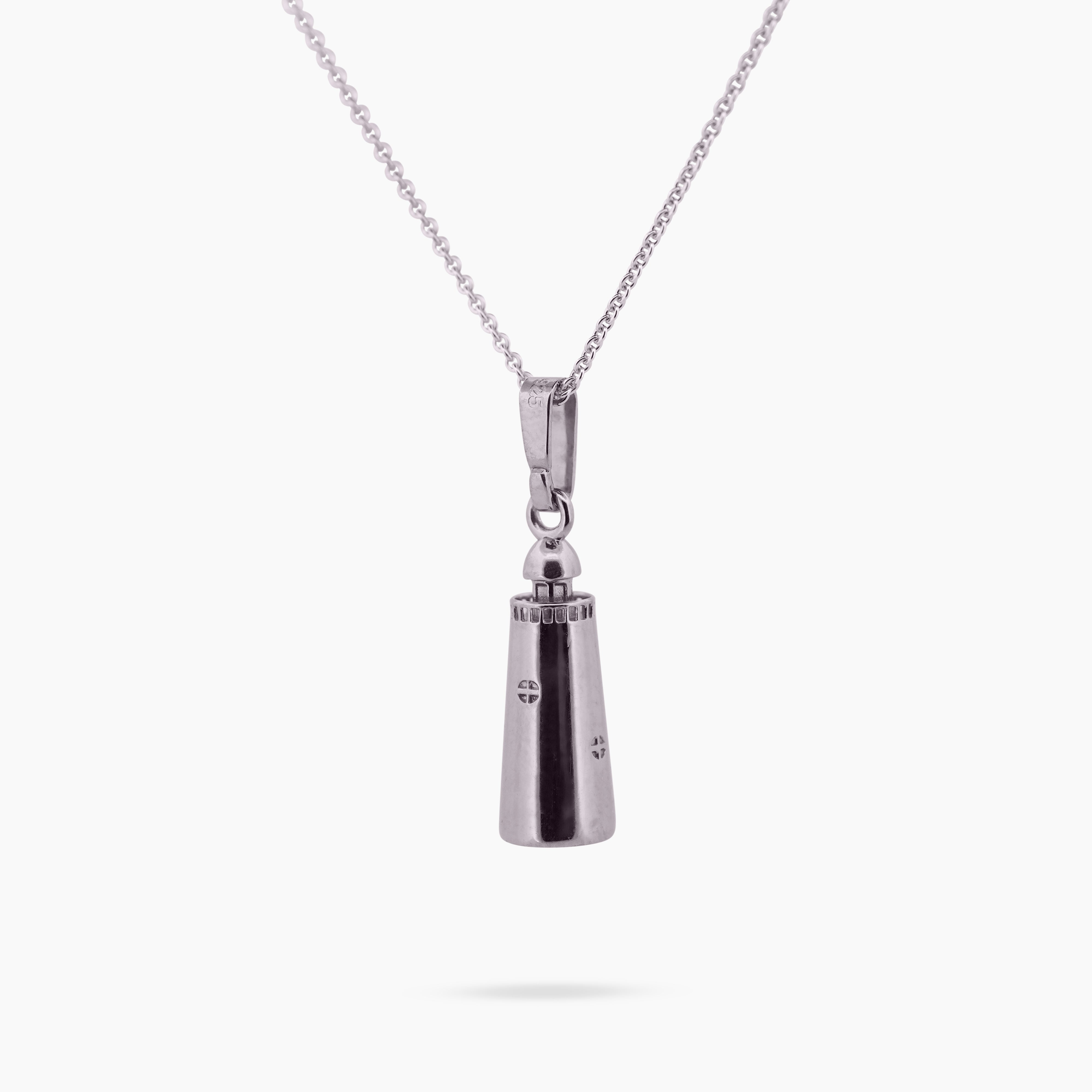 Luxe cadeauverpakking met kleine vuurtoren bedel en ketting